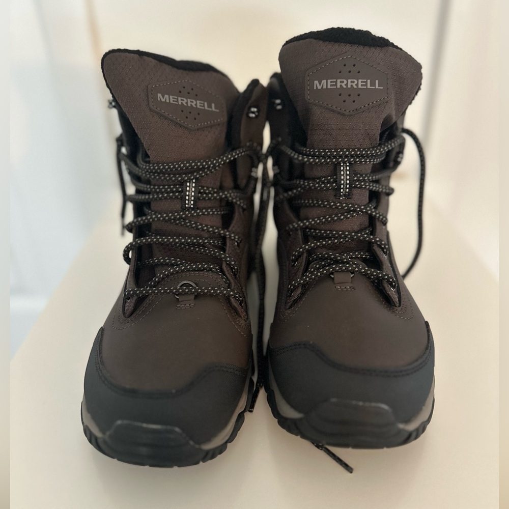 Merrill boots. Brand new never wore Merrill boots never wore no box